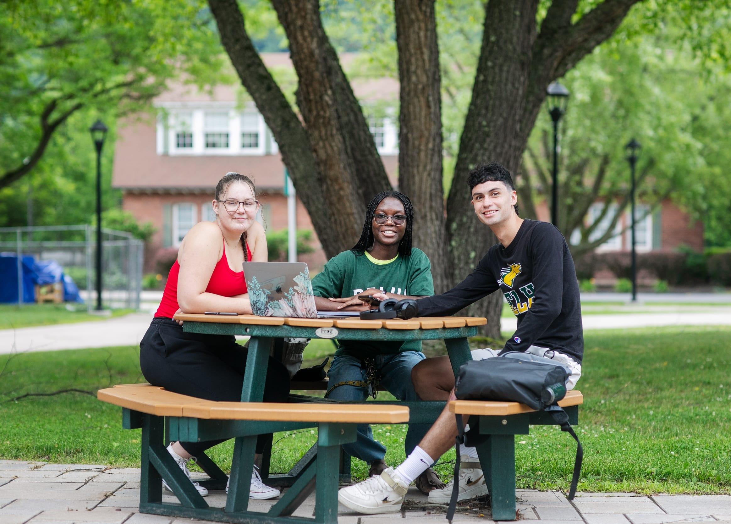 Earn credits online this summer 