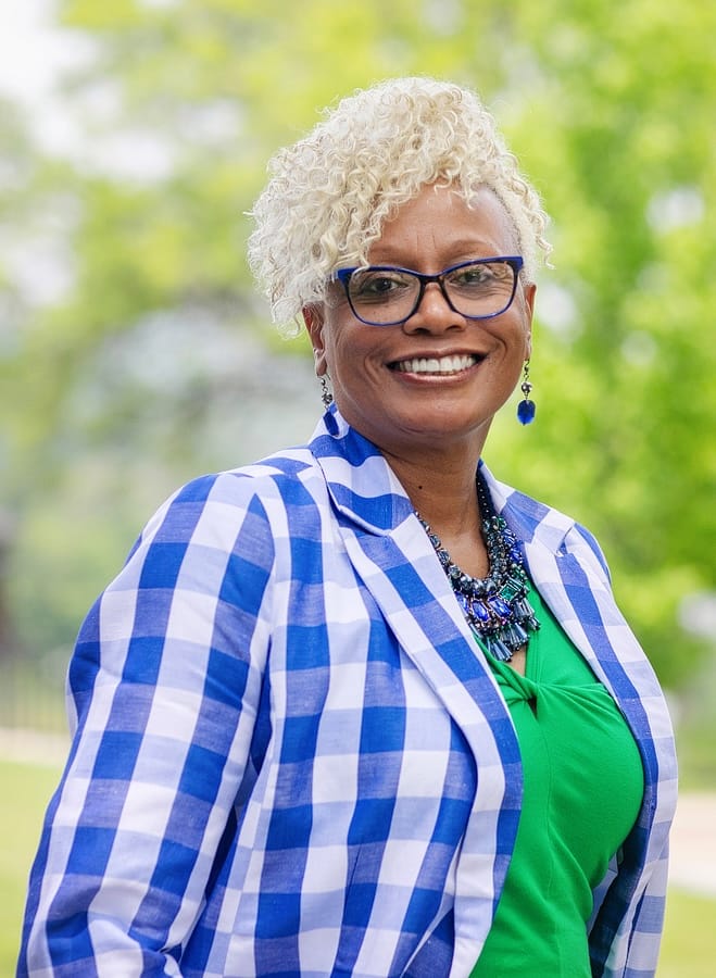 Dr. Shai Butler