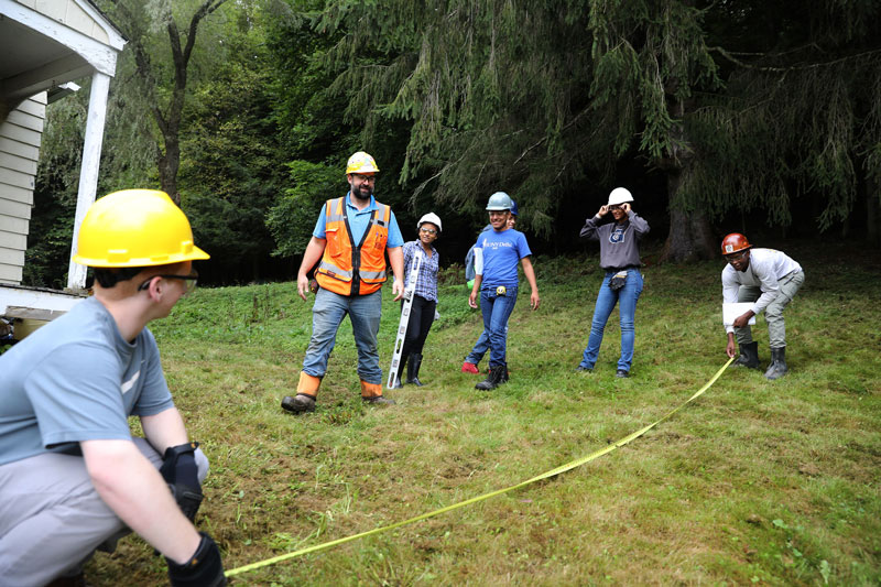 Construction Technology students measuring