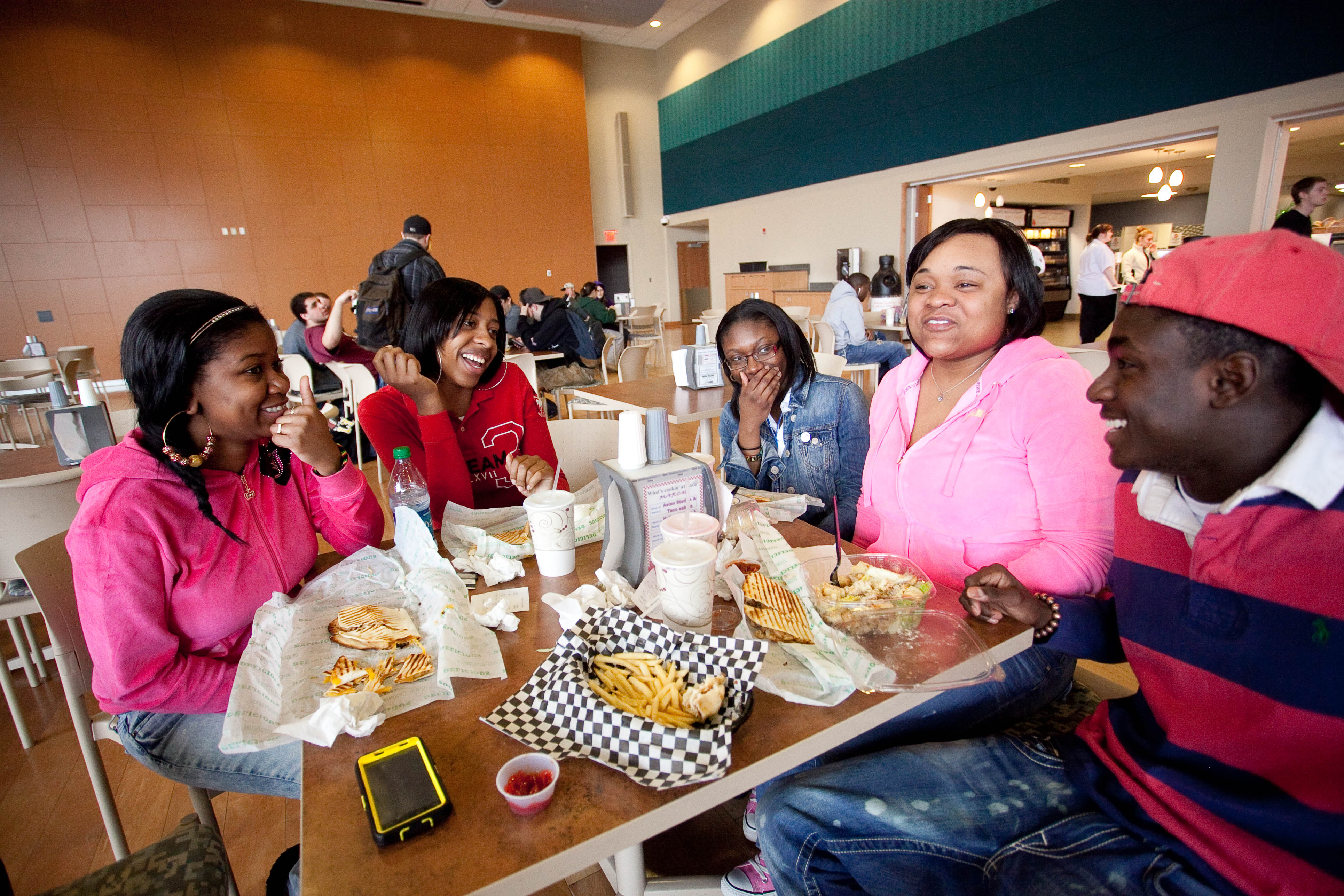 Students enjoying lunch in Farrell Commons
